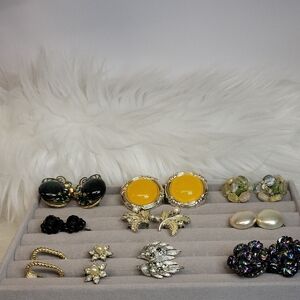 Vintage Clip On Earrings